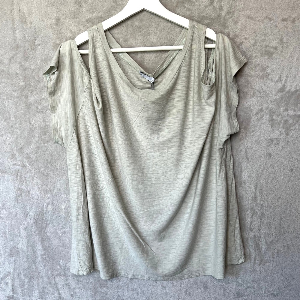 M‎ C Michelle by Commune Tshirt Womens Medium Cold Shoulder